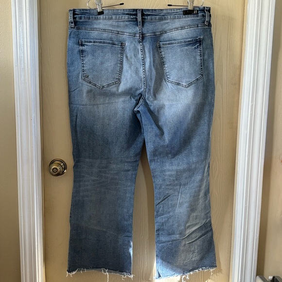 Kut from the Kluth cropped raw hem straight leg size 16 - Picture 3 of 3